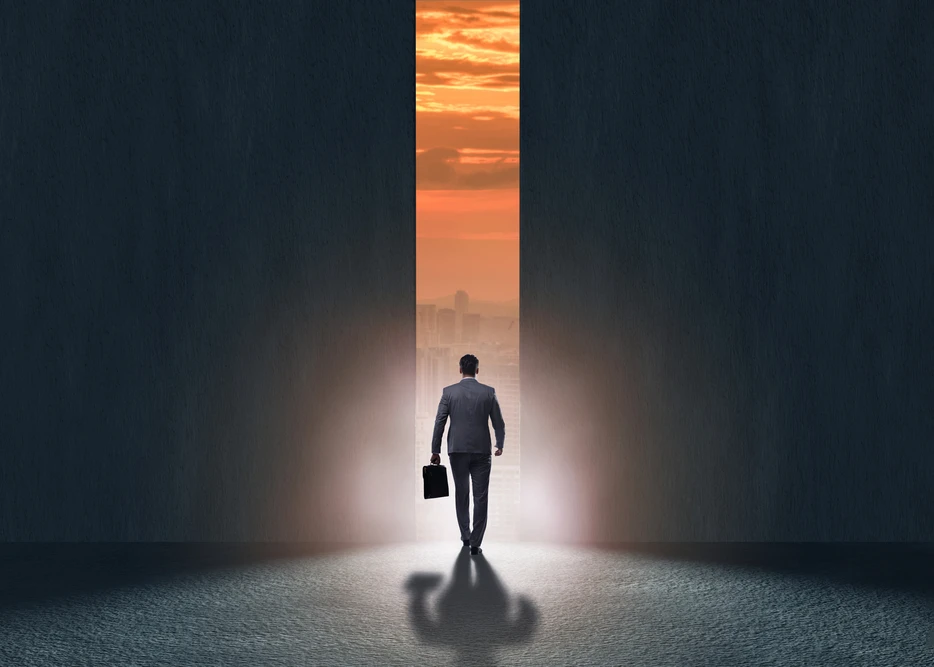 How Can a Business Management Diploma Enhance Your Career Opportunities?